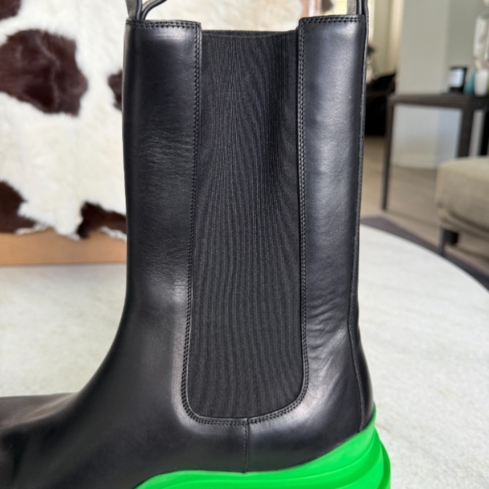 Bottega Veneta 630284 Military Calf Black Leather BV Green Black Tire Boots, 44+ - Picture 9 of 12
